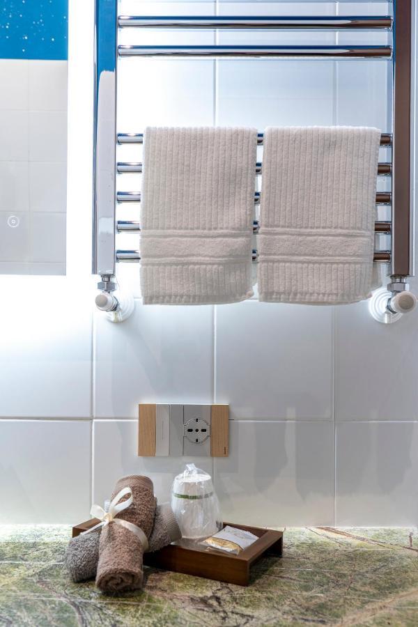 Varese Suites المظهر الخارجي الصورة