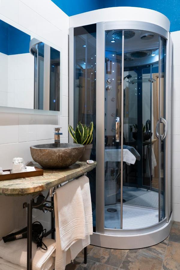 Varese Suites المظهر الخارجي الصورة