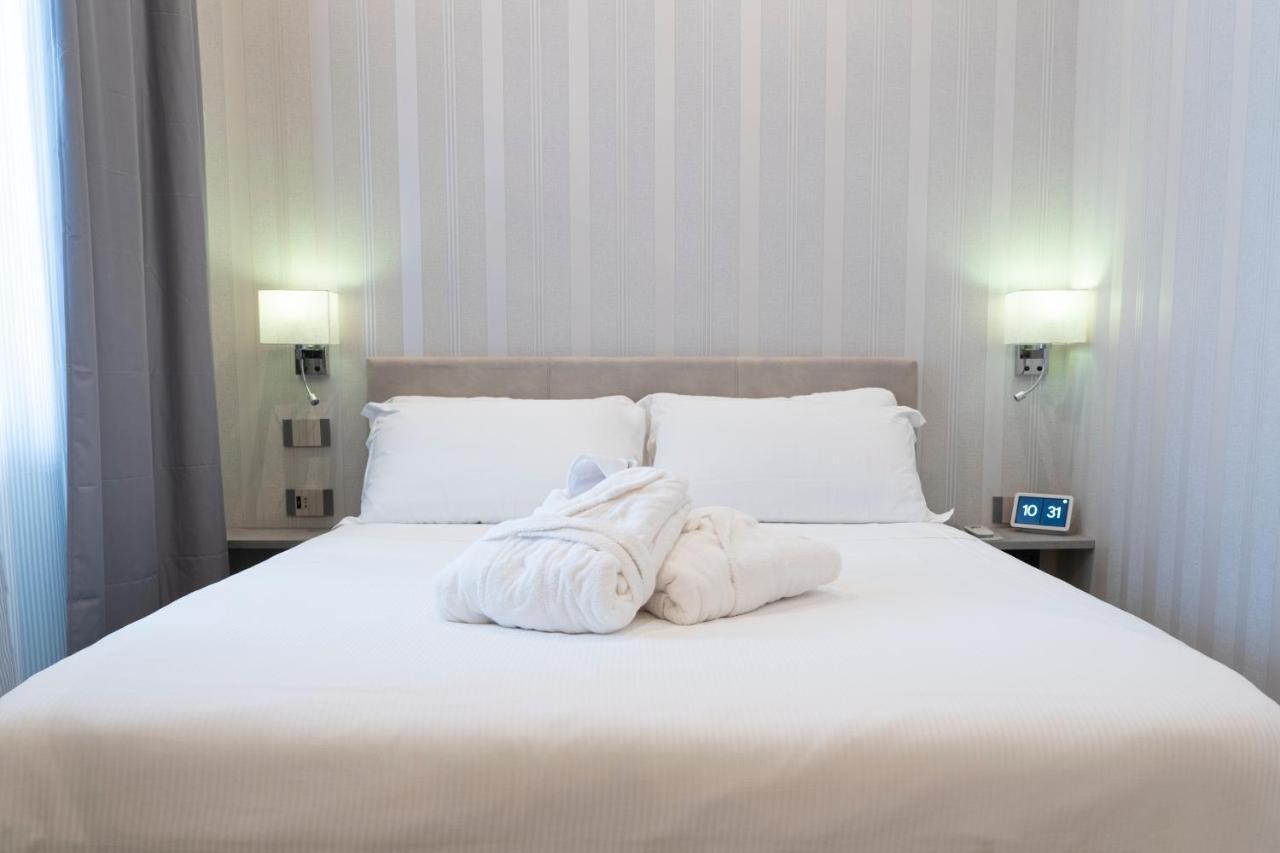 Varese Suites المظهر الخارجي الصورة